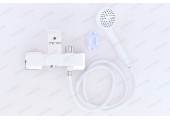 Смеситель д/ванны PLAMIX KUBUS-009 EURO SET White