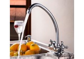 Смеситель для кухни TZH 722 буксовый Zerix 